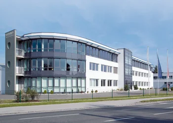 Wenatex & Bratl Essen beim singenden Wirt