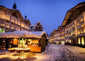 Weihnachtsmarkt Bad Tölz & Krampuslauf